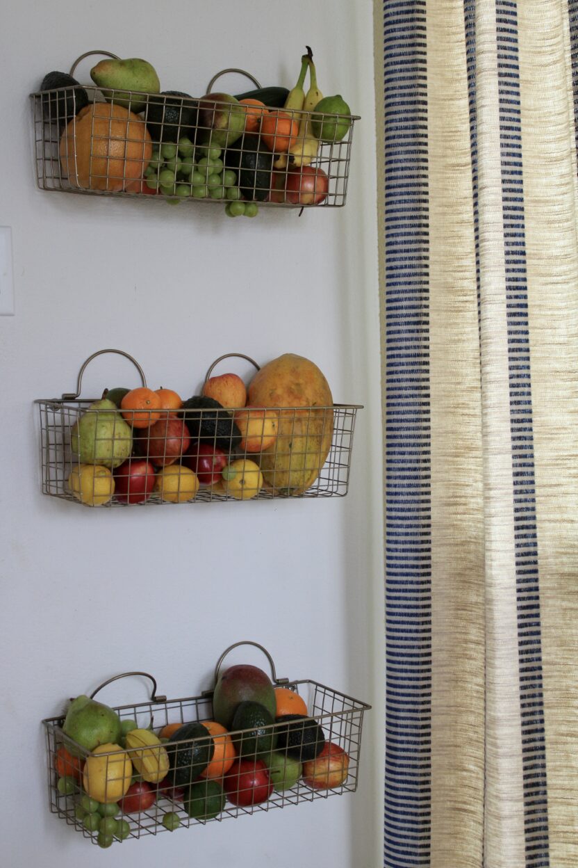 wall fruit baskets