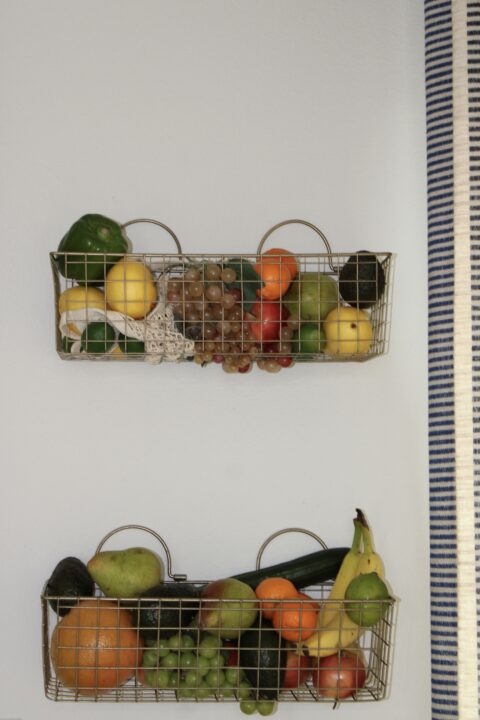 wall fruit baskets