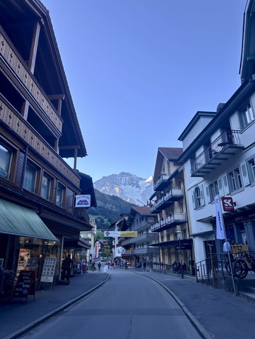 taking the cable car from wengen to mannlichen